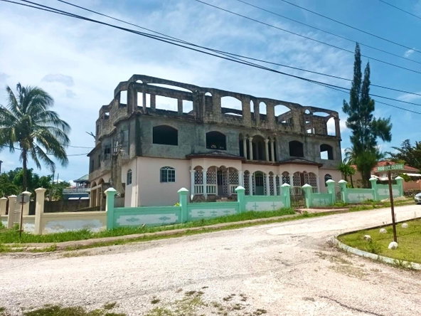 Fifth image of 47- Williamsfield, Manchester in Williamsfield, Manchester, Jamaica - property is For Sale