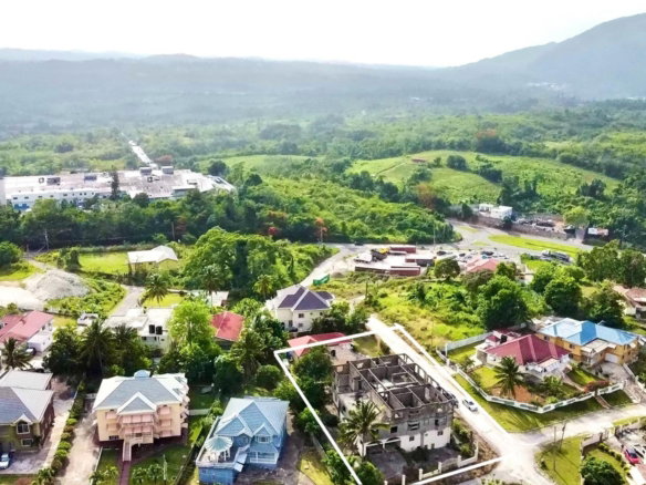 First image of 47- Williamsfield, Manchester in Williamsfield, Manchester, Jamaica - property is For Sale