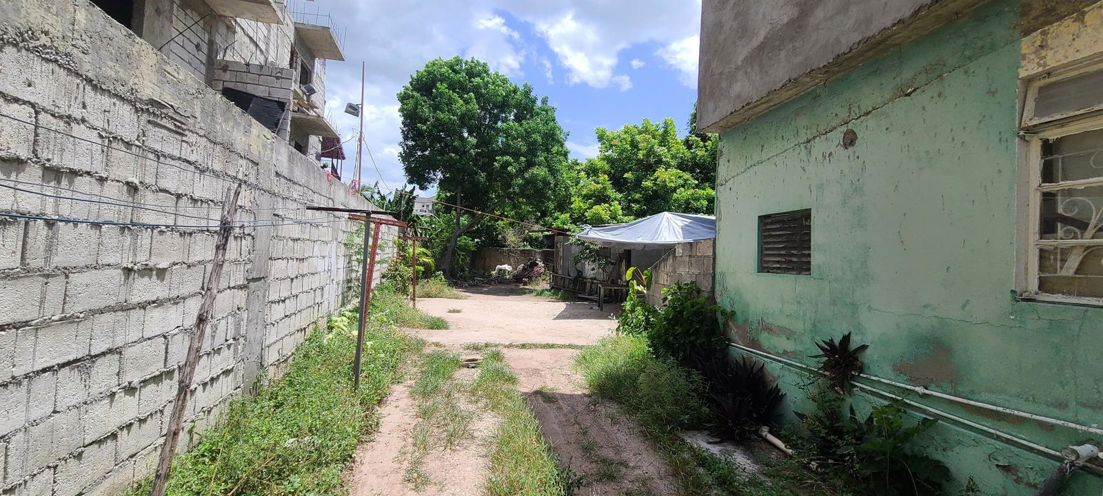 Multi-Unit-House-for-Sale-in-Kingston-Jamaica-2-Carlisle-Ave-St.-Andrew Sixth image of 2 Carlilse Avenue Kingston in Kingston 10, St. Andrew, Jamaica - property is For Sale