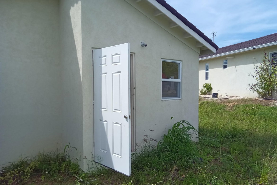 Seventh image of 105 Holland Estate, Trelawny in HOLLAND ESTATE, Trelawny, Jamaica - property is For Rent