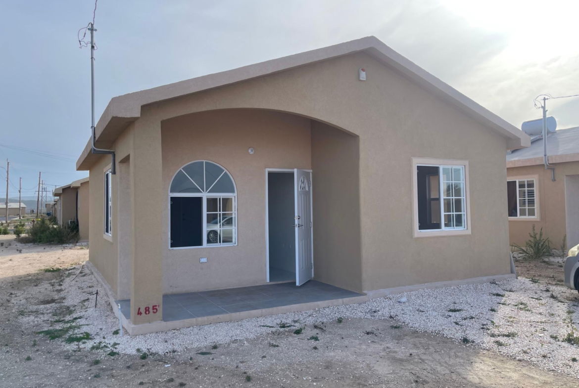 Fifth image of 485 Phoenix Park Village 2, p in Greater Portmore, St. Catherine, Jamaica - property is For Rent