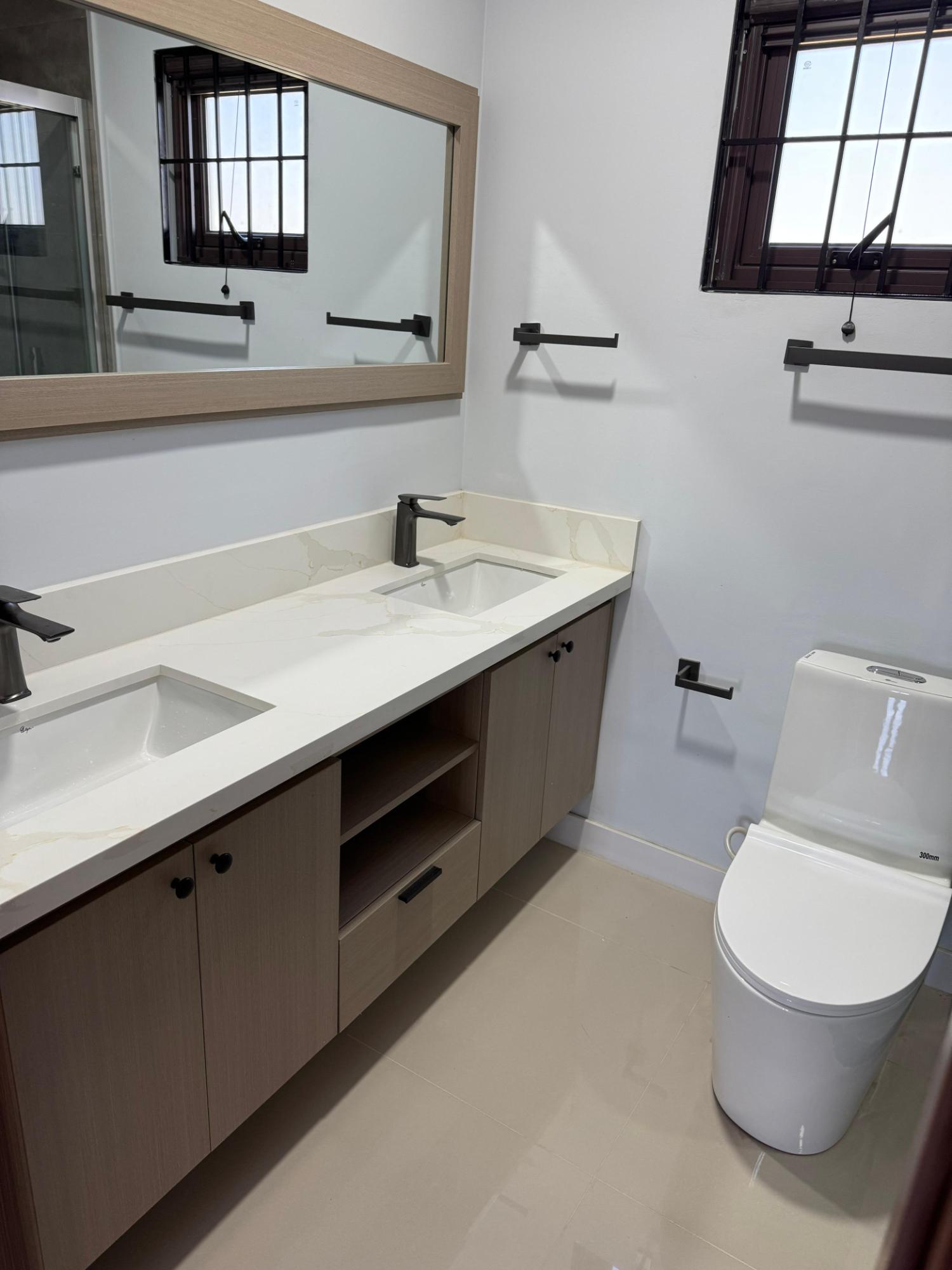 Thirteenth image of 15 Oak Estate Ph2 in Bernard Lodge, St. Catherine, Jamaica - property is For Rent