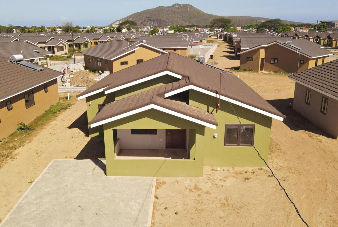 Fifteenth image of 15 Oak Estate Ph2 in Bernard Lodge, St. Catherine, Jamaica - property is For Rent