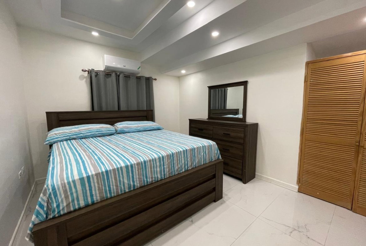 Sixth image of 660 Juniper Place in New Harbour Village, St. Catherine, Jamaica - property is For Rent