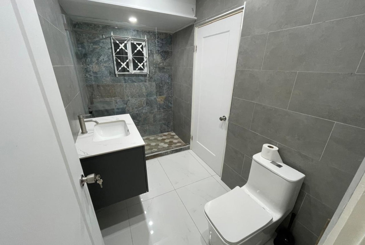 Ninth image of 660 Juniper Place in New Harbour Village, St. Catherine, Jamaica - property is For Rent