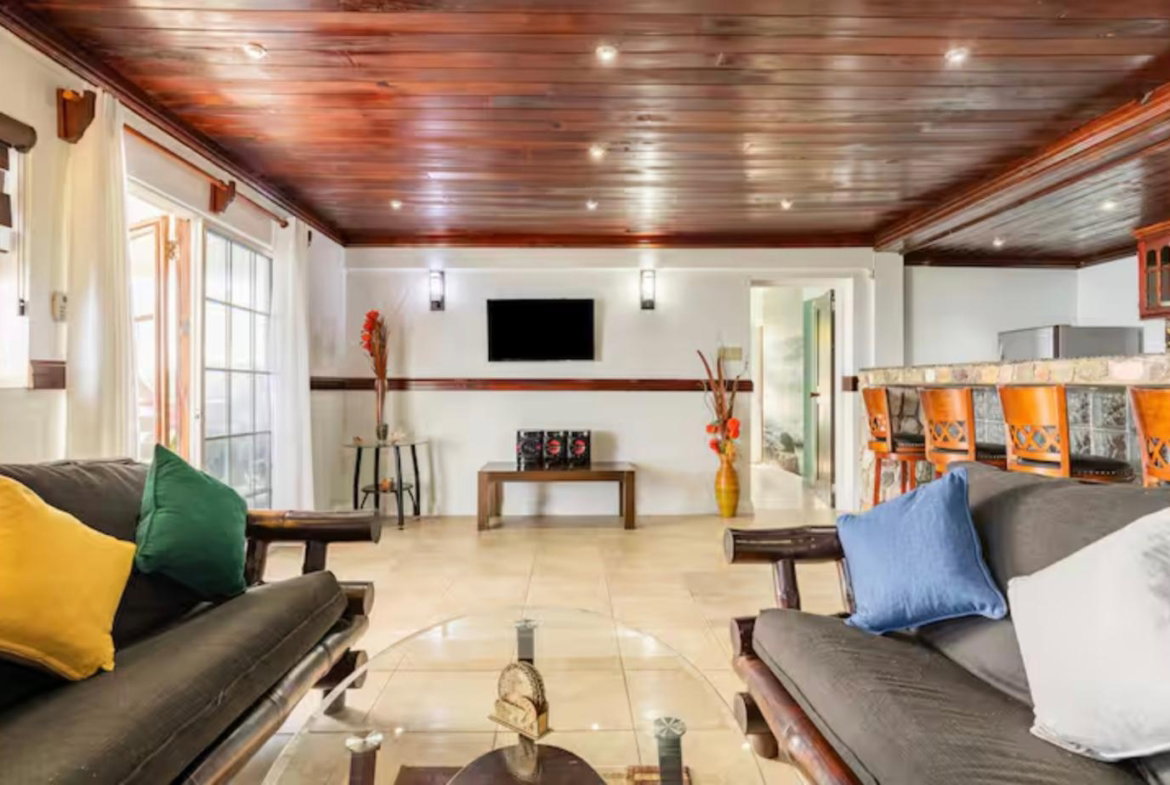 Fourth image of 2b Tower Isle in Tower Isle, St. Mary, Jamaica - property is For Rent