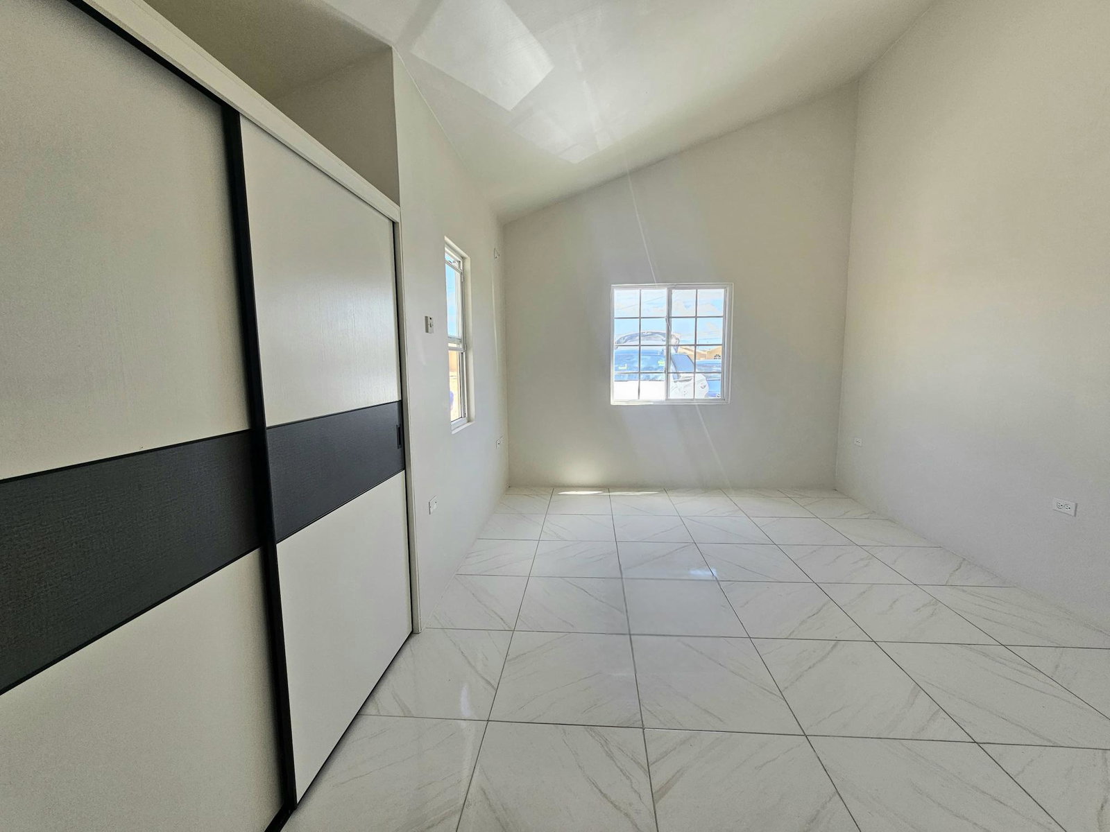 Fourth image of Emerald Crescent-phoenix in Phoenix Park, St. Catherine, Jamaica - property is For Sale
