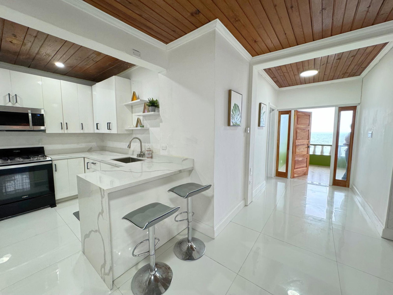 Pineapple-Cove-Villa-for-Sale-–-Waterfront-Airbnb-Investment-in-St.-Mary-Jamaica Seventh image of Pineapple Cove Villa, Bos in Boscobel, St. Mary, Jamaica - property is For Sale