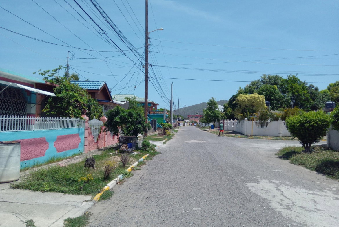 First image of 68 Candlenut Avenue in Portmore Pines, St. Catherine, Jamaica - property is For Sale