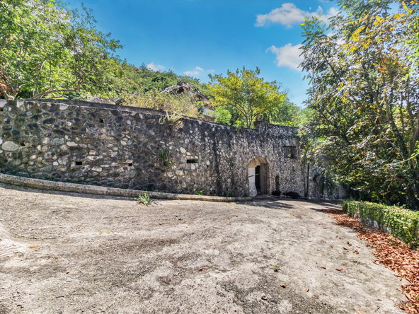 Twelfth image of 6 Ridgeway in Kingston 6, St. Andrew, Jamaica - property is For Sale