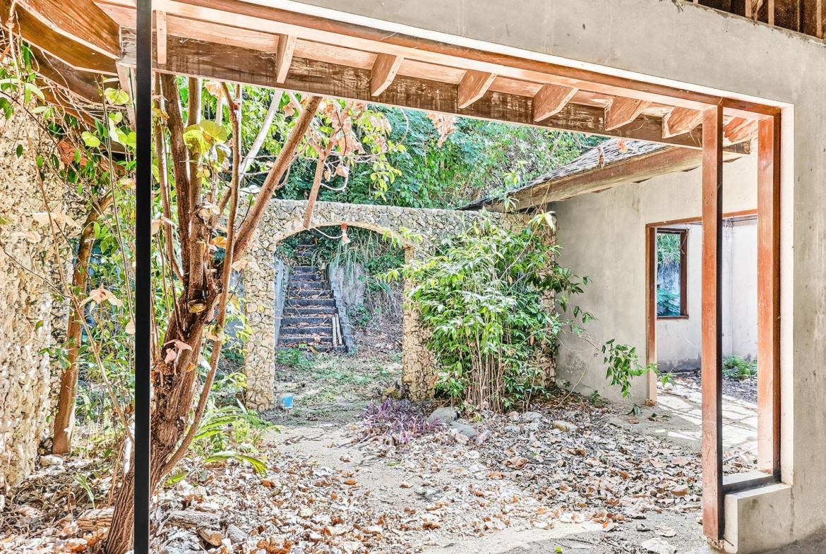 First image of 6 Ridgeway in Kingston 6, St. Andrew, Jamaica - property is For Sale