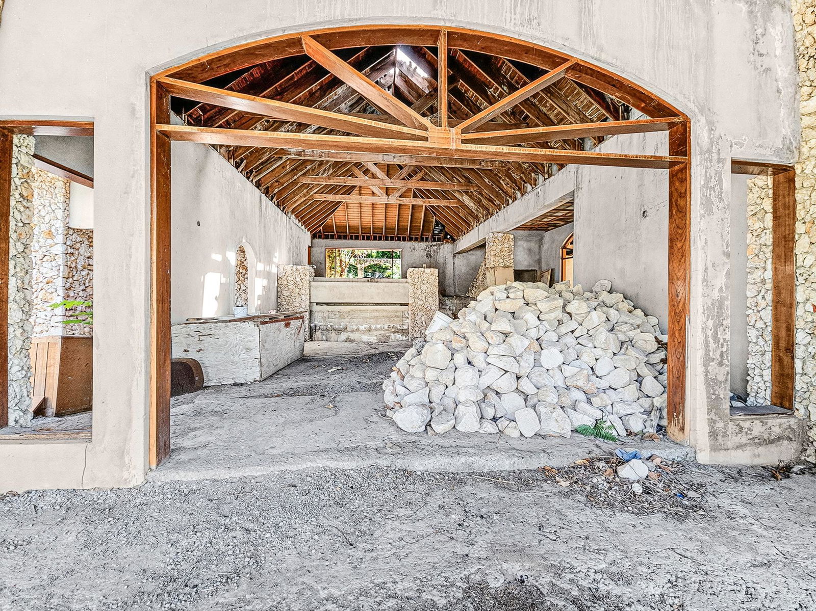 Prestigious-Jacks-Hill-Custom-Residence-for-Sale-–-Panoramic-Views-0.80-Acres-St.-Andrew-Jamaica Third image of 6 Ridgeway in Kingston 6, St. Andrew, Jamaica - property is For Sale