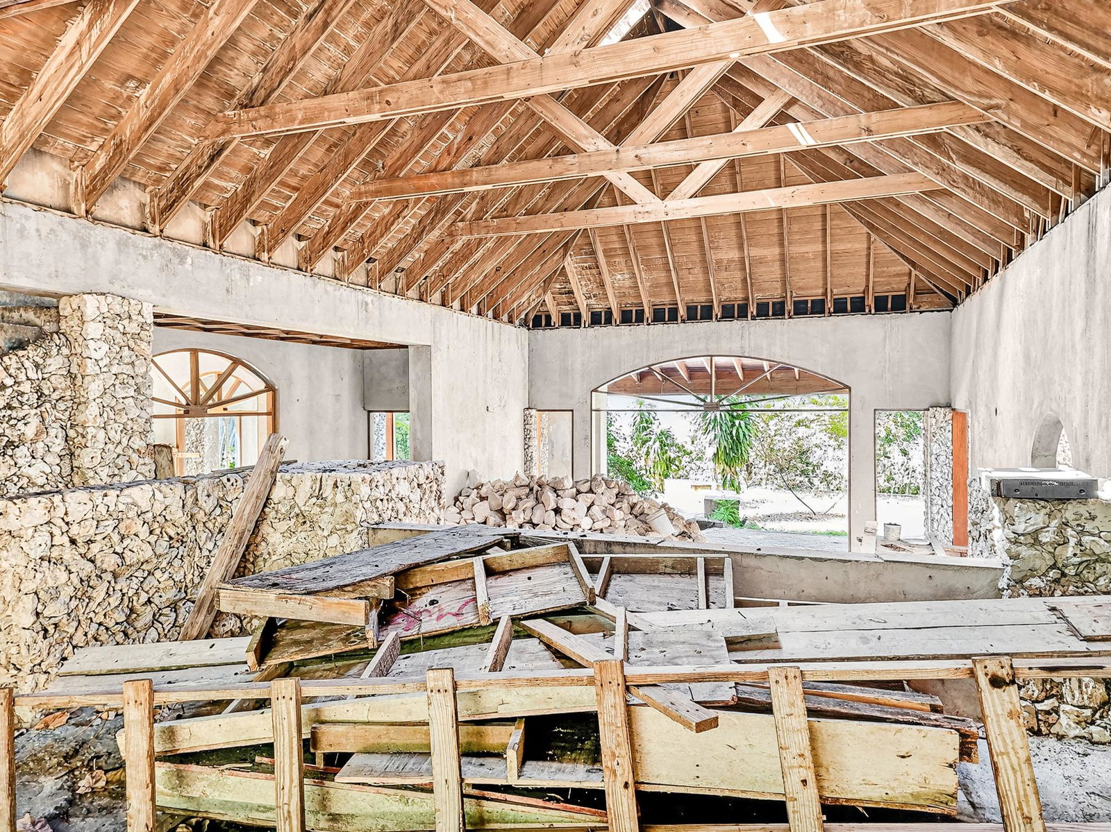 Prestigious-Jacks-Hill-Custom-Residence-for-Sale-–-Panoramic-Views-0.80-Acres-St.-Andrew-Jamaica Fifth image of 6 Ridgeway in Kingston 6, St. Andrew, Jamaica - property is For Sale