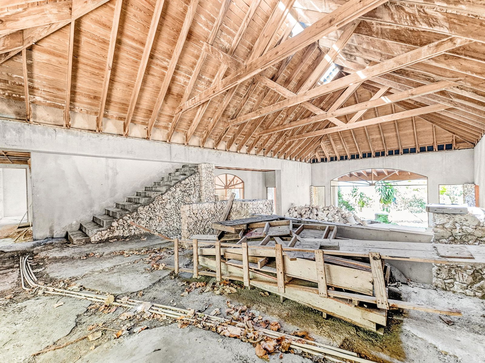 Prestigious-Jacks-Hill-Custom-Residence-for-Sale-–-Panoramic-Views-0.80-Acres-St.-Andrew-Jamaica Sixth image of 6 Ridgeway in Kingston 6, St. Andrew, Jamaica - property is For Sale