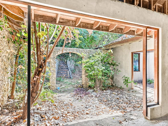 First image of 6 Ridgeway in Kingston 6, St. Andrew, Jamaica - property is For Sale