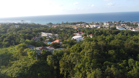 Thirteenth image of Wiltshire Drive, Coral ga in Montego Bay, St. James, Jamaica - property is For Sale