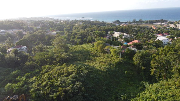 Sixteenth image of Wiltshire Drive, Coral ga in Montego Bay, St. James, Jamaica - property is For Sale