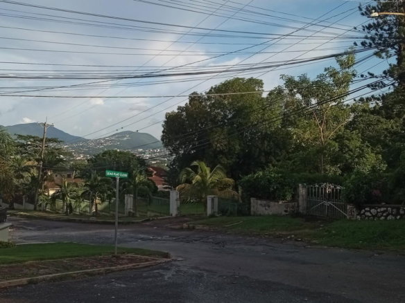 First image of Leas Flat, Forrest Hills in Kingston 19, St. Andrew, Jamaica - property is For Sale