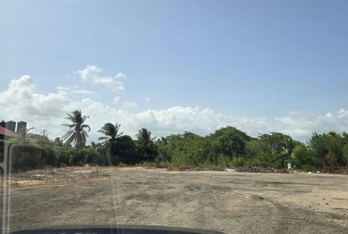Sixth image of Old Harbour Road in Spanish Town, St. Catherine, Jamaica - property is For Sale