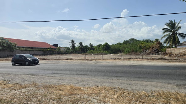 Eighth image of Old Harbour Road in Spanish Town, St. Catherine, Jamaica - property is For Sale