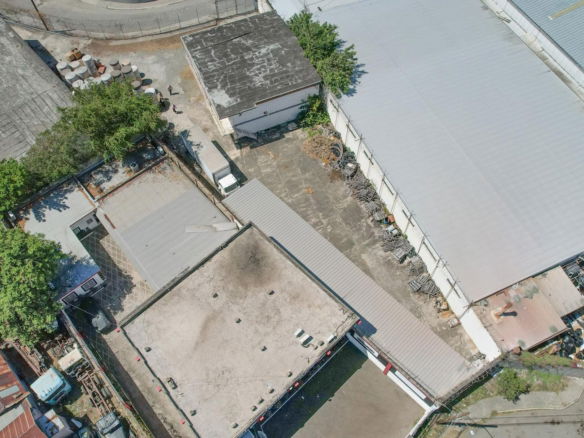 First image of 8 Retirement Crescent in Kingston 5, St. Andrew, Jamaica - property is For Rent