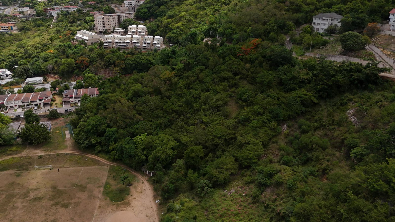 Third image of 2b Cadiz Avenue in Kingston 19, St. Andrew, Jamaica - property is For Sale