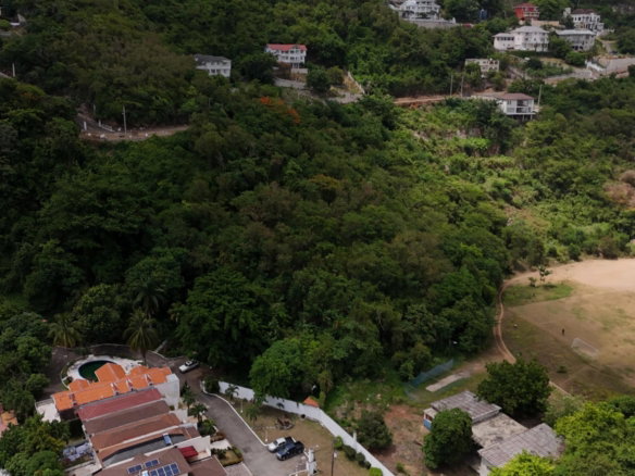 First image of 2b Cadiz Avenue in Kingston 19, St. Andrew, Jamaica - property is For Sale