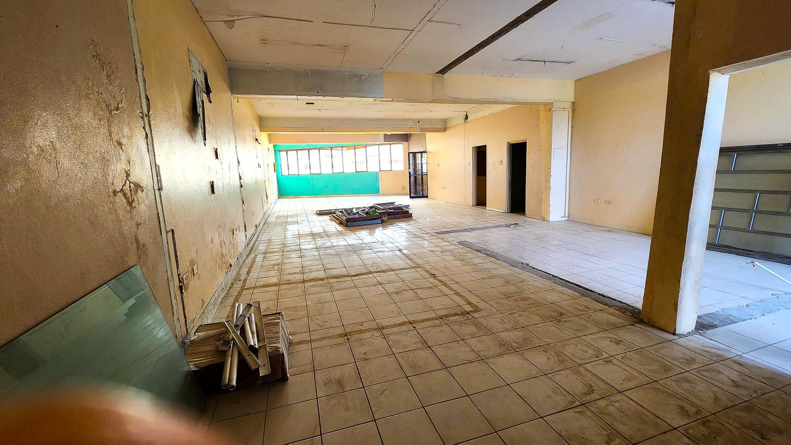 Fifth image of 82 Knutsford Boulevard in Kingston 5, St. Andrew, Jamaica - property is For Sale
