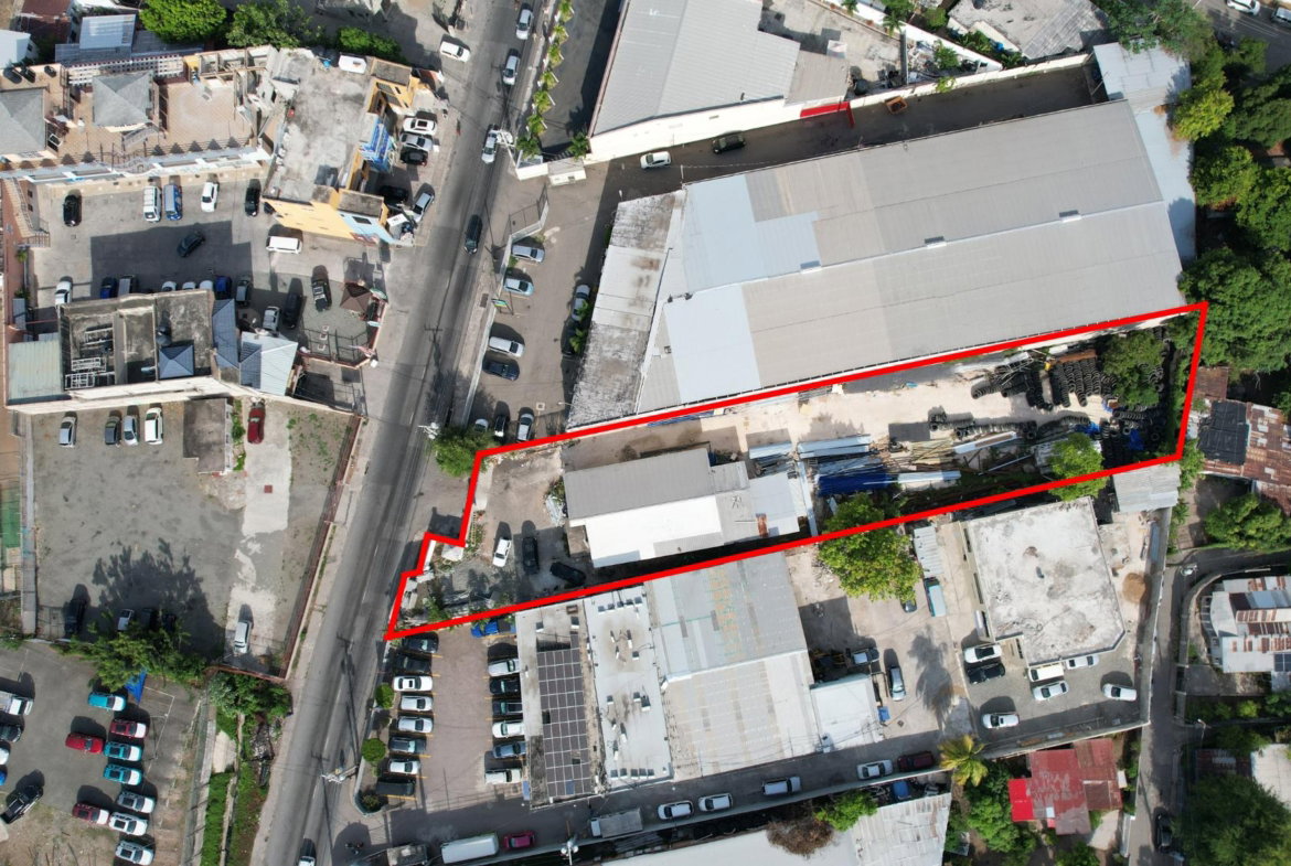 Third image of 11 Molynes Road in Kingston 10, St. Andrew, Jamaica - property is For Sale