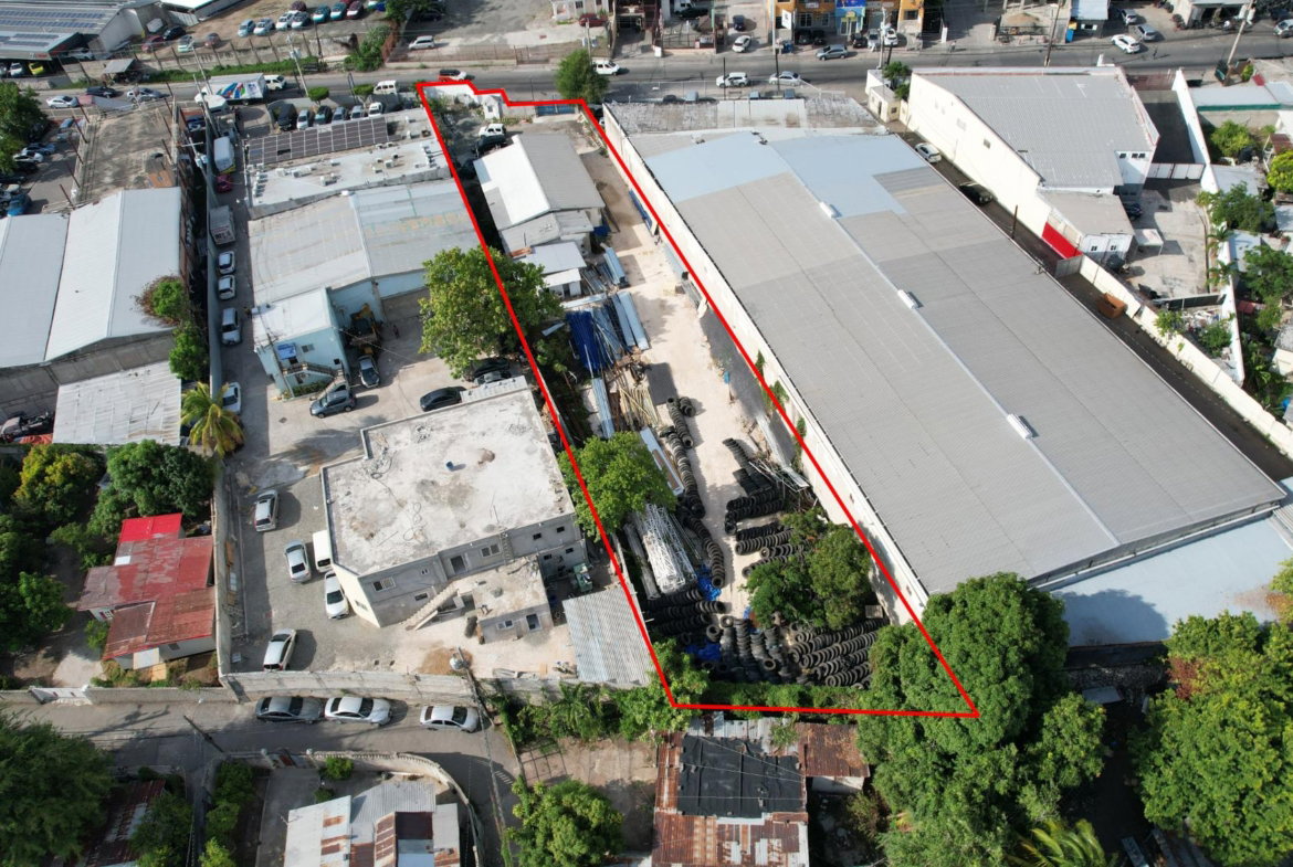 Seventh image of 11 Molynes Road in Kingston 10, St. Andrew, Jamaica - property is For Sale