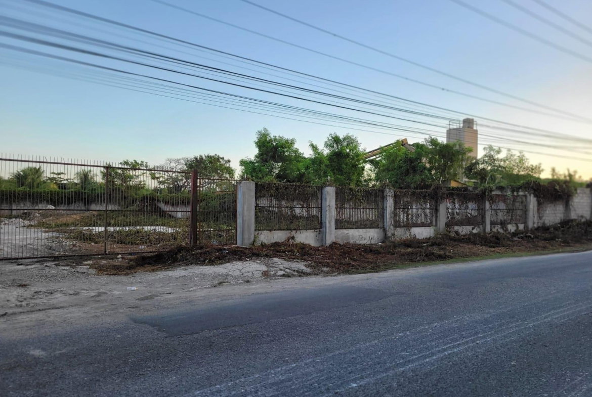 Third image of 56 Jobs Lane, Spanish Town in Spanish Town, St. Catherine, Jamaica - property is For Sale