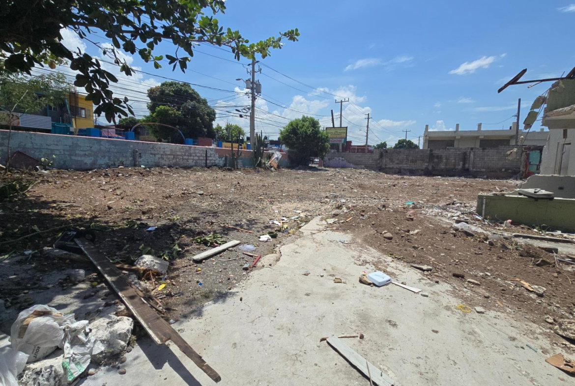 Sixth image of Molynes Road in Kingston 10, St. Andrew, Jamaica - property is For Rent