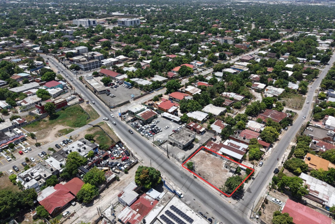 Eighth image of Molynes Road in Kingston 10, St. Andrew, Jamaica - property is For Rent