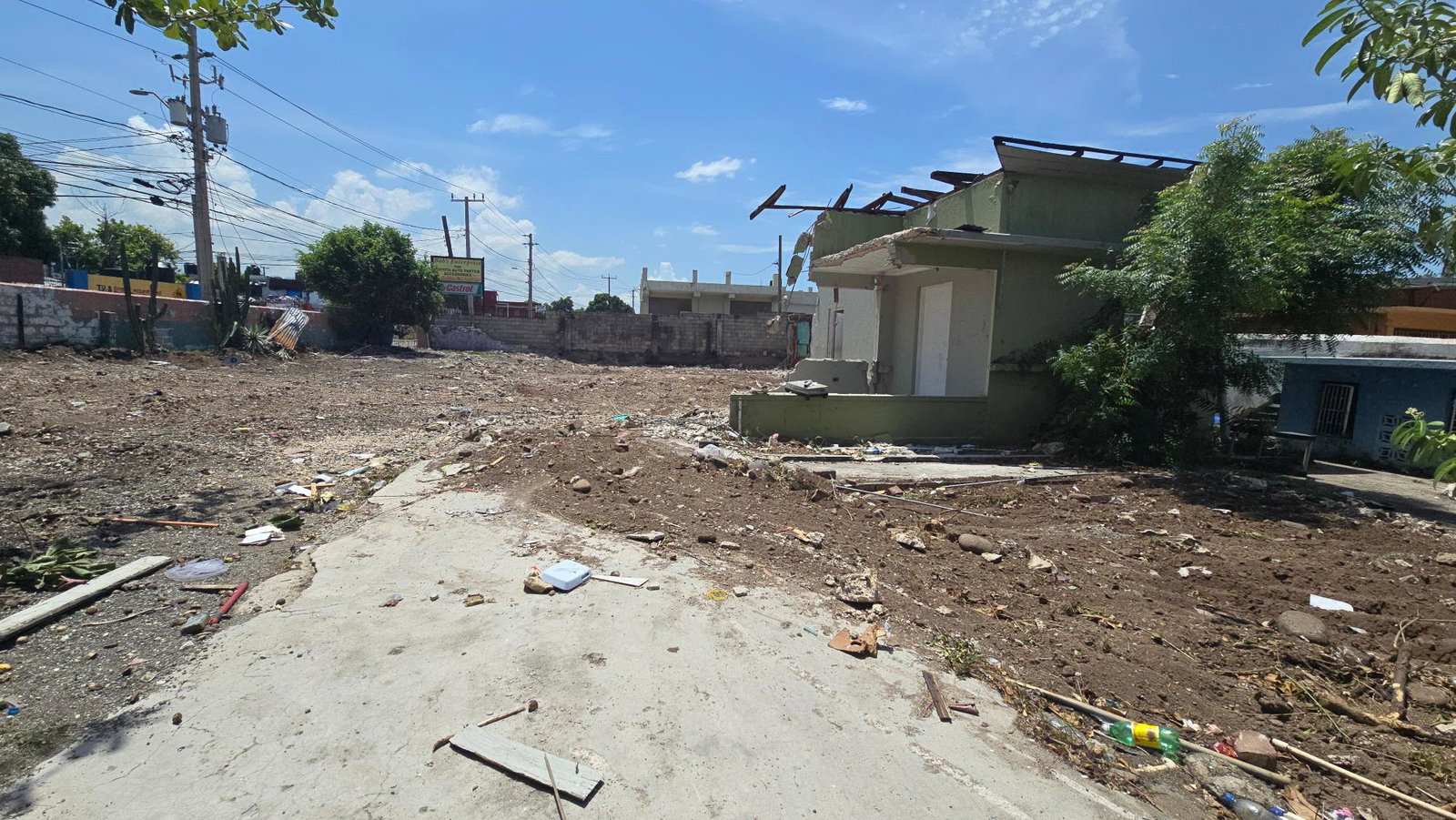 Prime-Commercial-Lot-for-Rent-on-Molynes-Road-Kingston-Jamaica Ninth image of Molynes Road in Kingston 10, St. Andrew, Jamaica - property is For Rent