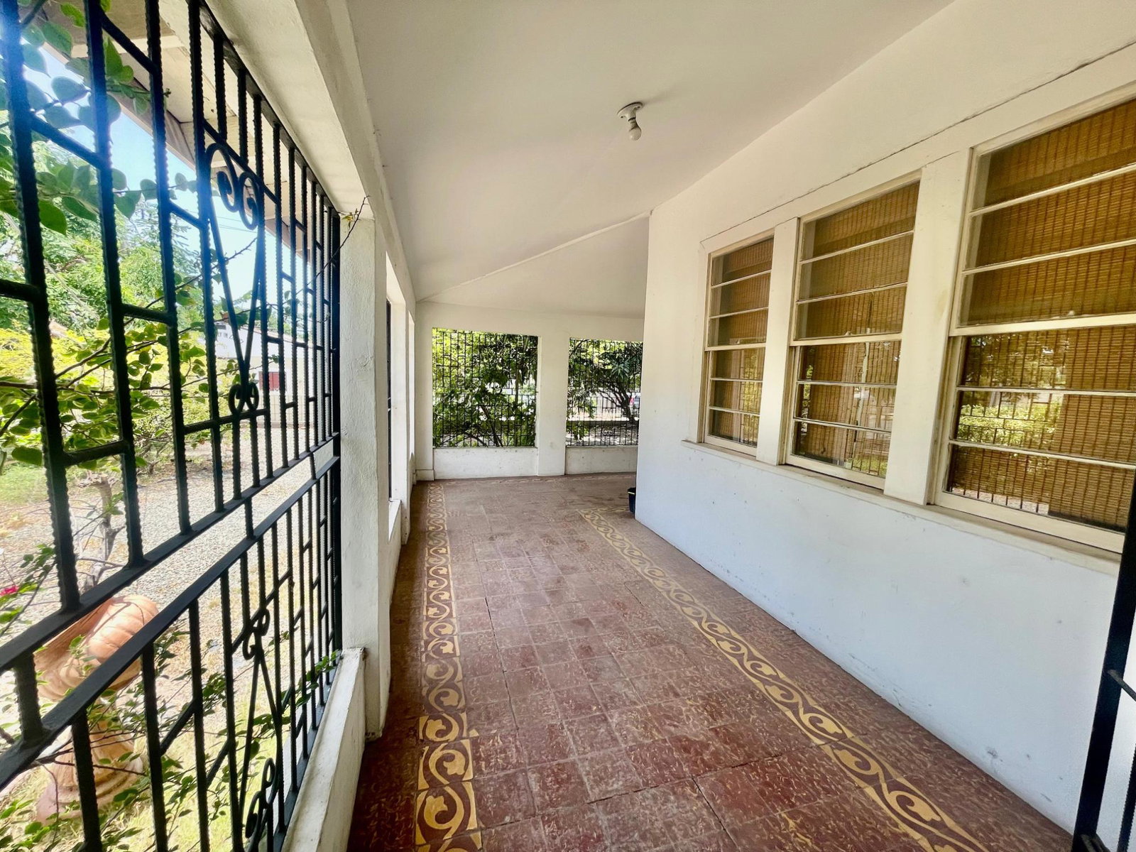 Prime-Commercial-Property-for-Sale-in-Kingston-Gardens-Jamaica Seventh image of 1 West Avenue in Kingston 4, Kingston, Jamaica - property is For Sale