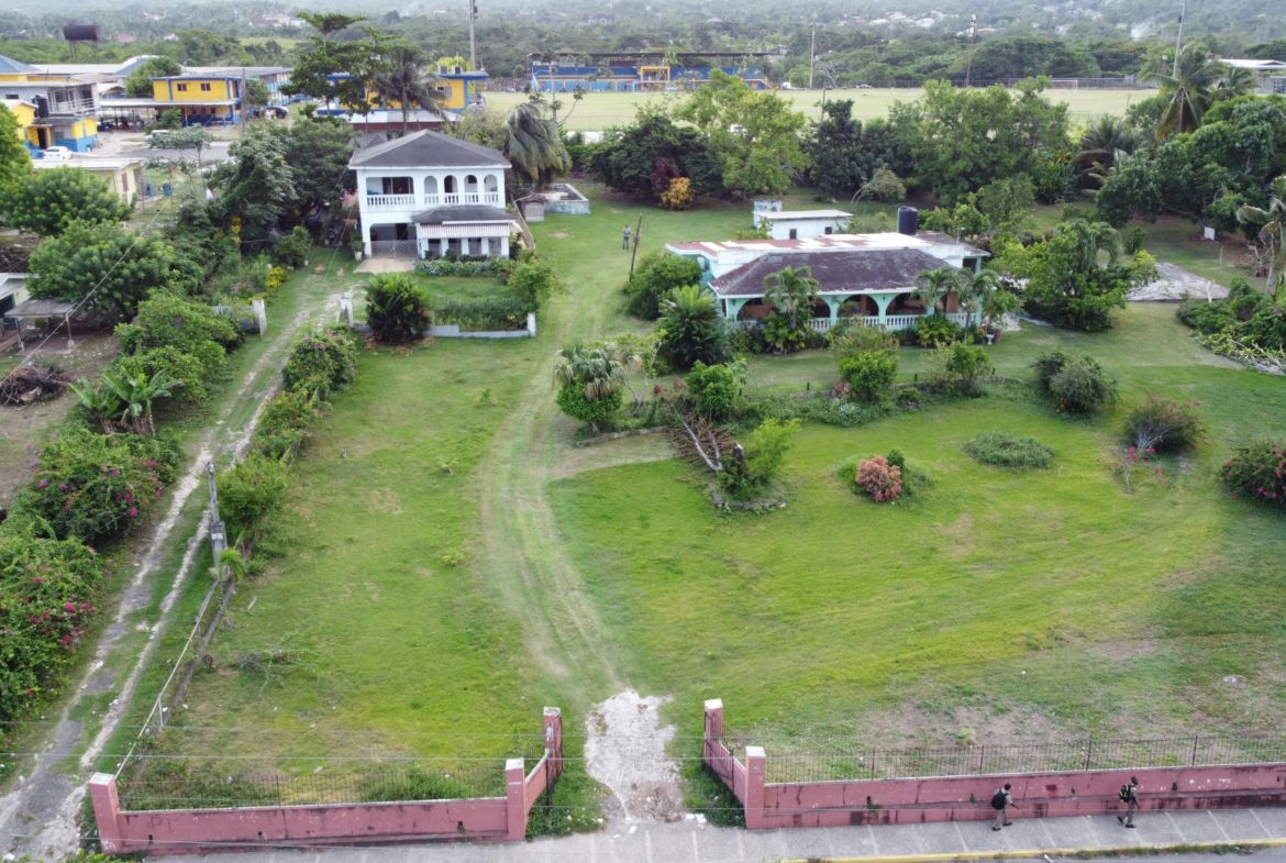 First image of 88- Santa Cruz in Santa Cruz, St. Elizabeth, Jamaica - property is For Sale