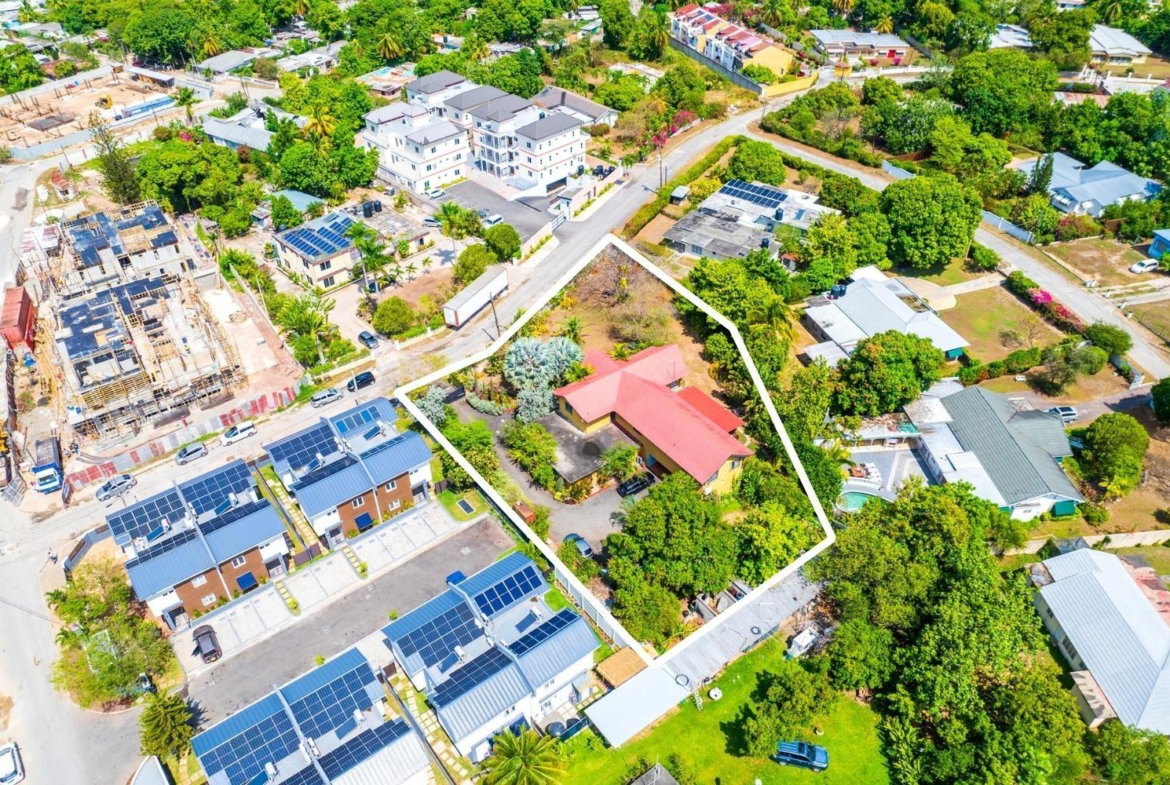 Seventh image of 17 Halifax Ave in Kingston 6, St. Andrew, Jamaica - property is For Sale