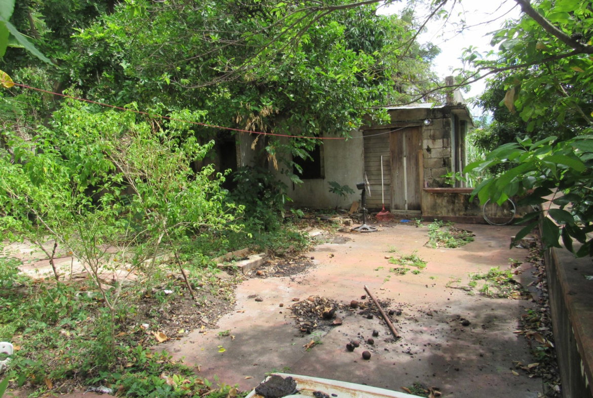 Ninth image of 4- Red Hills Road, Forest hi in Red Hills, St. Andrew, Jamaica - property is For Sale