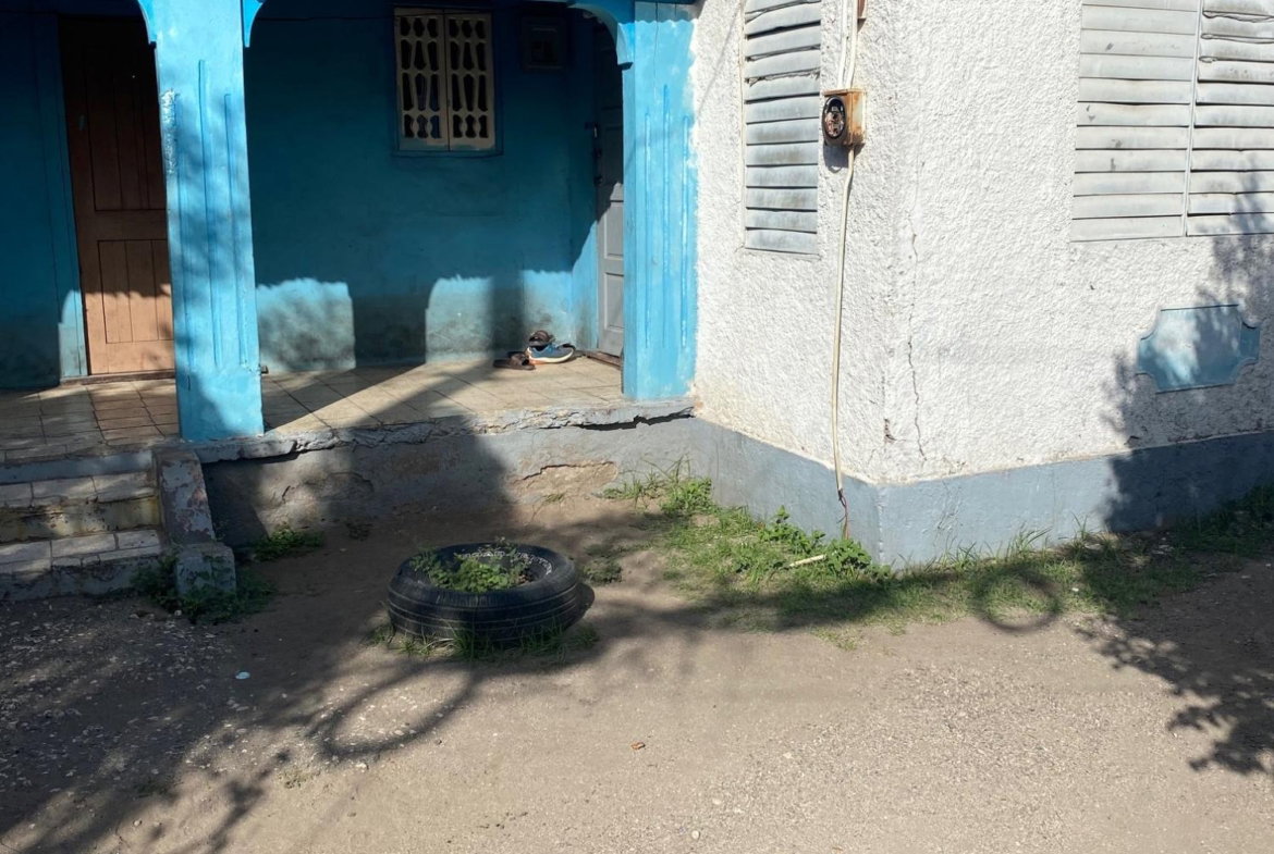 Third image of 17c Third Street, 5 Greenwich in KINGSTON, Kingston, Jamaica - property is For Sale