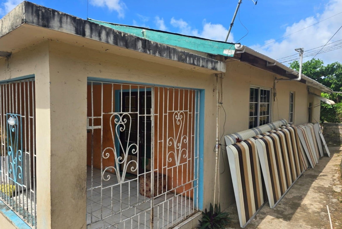 Eighth image of Huntley, Minard Hill, Bro in Browns Town, St. Ann, Jamaica - property is For Sale