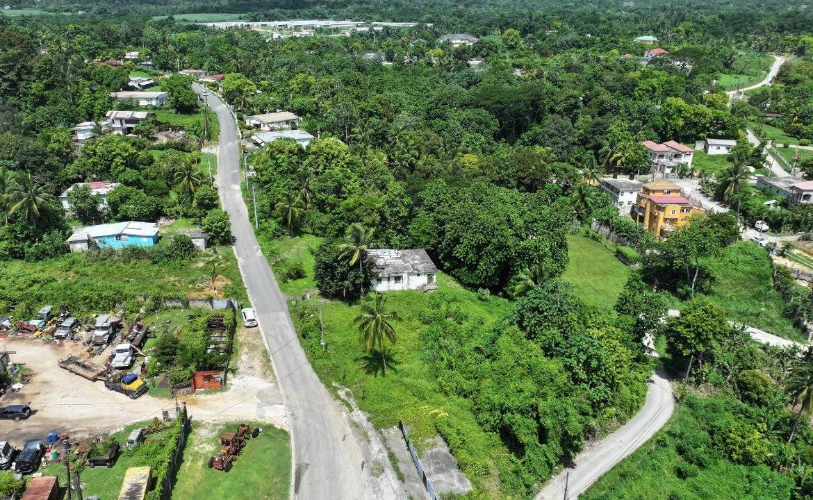 Fourth image of 20 Linstead Heathfield in Heathfield, St. Catherine, Jamaica - property is For Sale