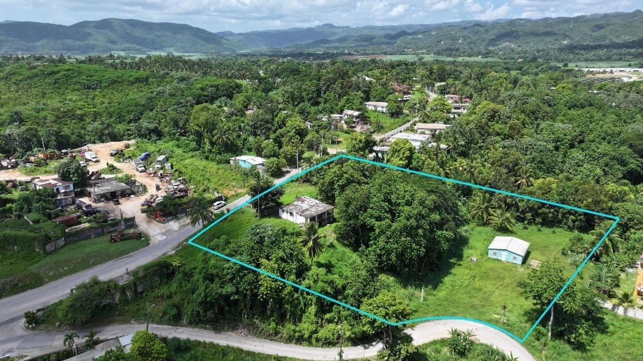First image of 20 Linstead Heathfield in Heathfield, St. Catherine, Jamaica - property is For Sale