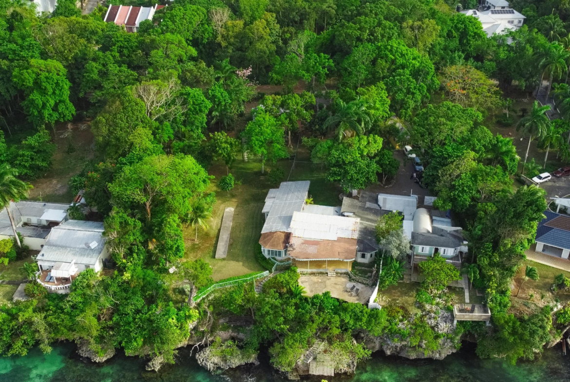 Fifth image of 6 Hermosa Lane in Ocho Rios, St. Ann, Jamaica - property is For Sale