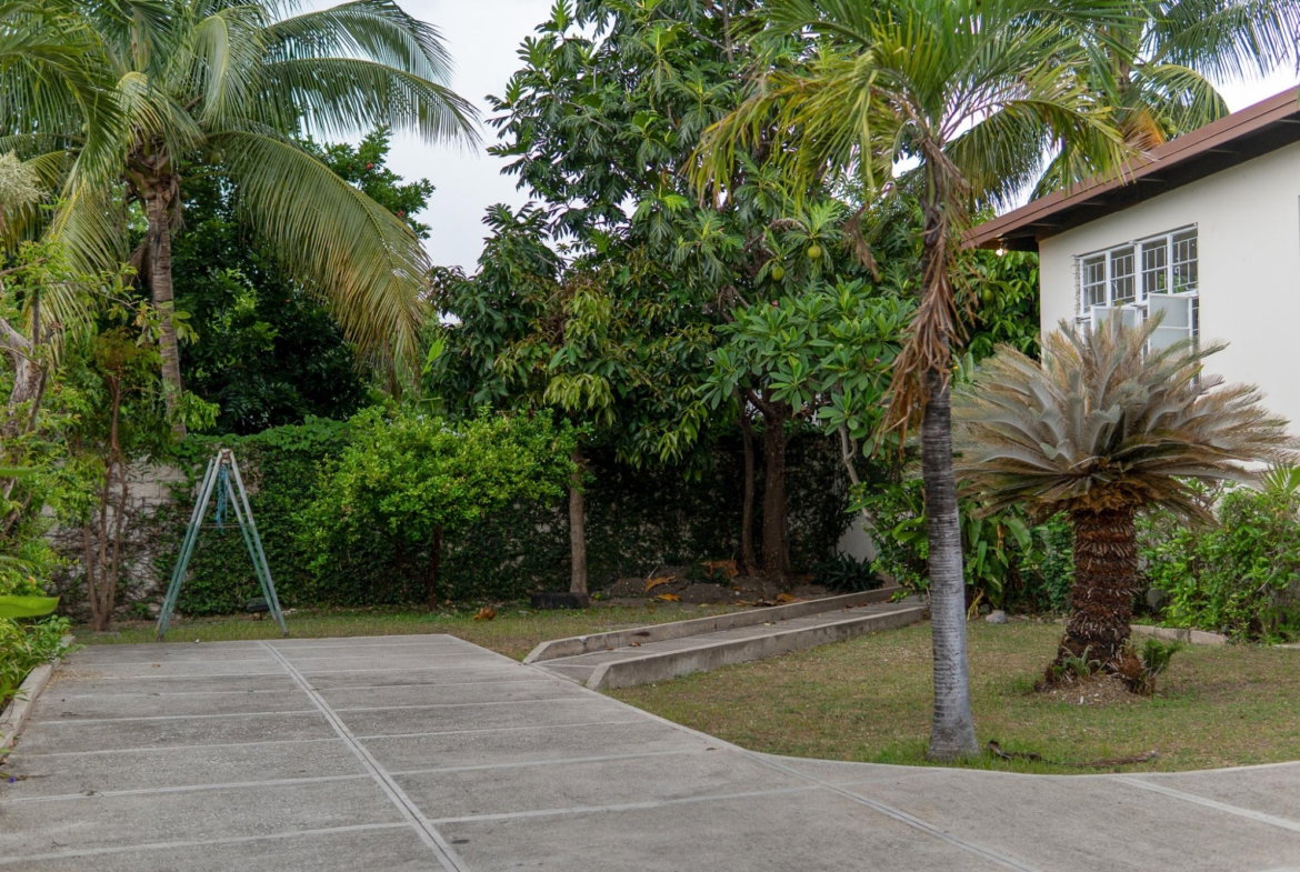 Fourth image of Trenton Avenue in Kingston 8, St. Andrew, Jamaica - property is For Rent