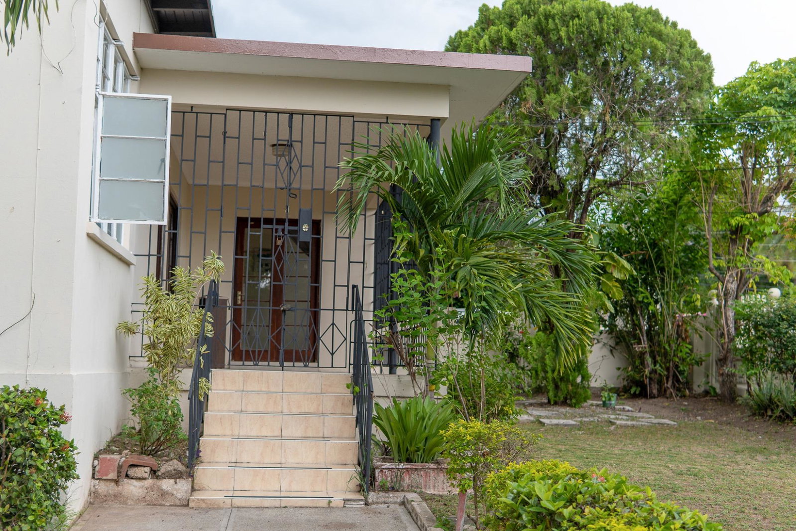 Eighth image of Trenton Avenue in Kingston 8, St. Andrew, Jamaica - property is For Rent
