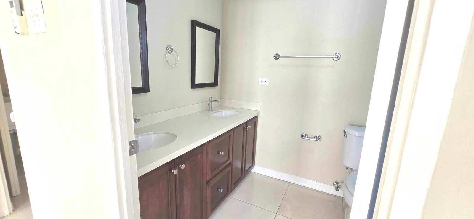 Sixth image of Apt 4-133 Pine Boulevard in Kingston 6, St. Andrew, Jamaica - property is For Rent