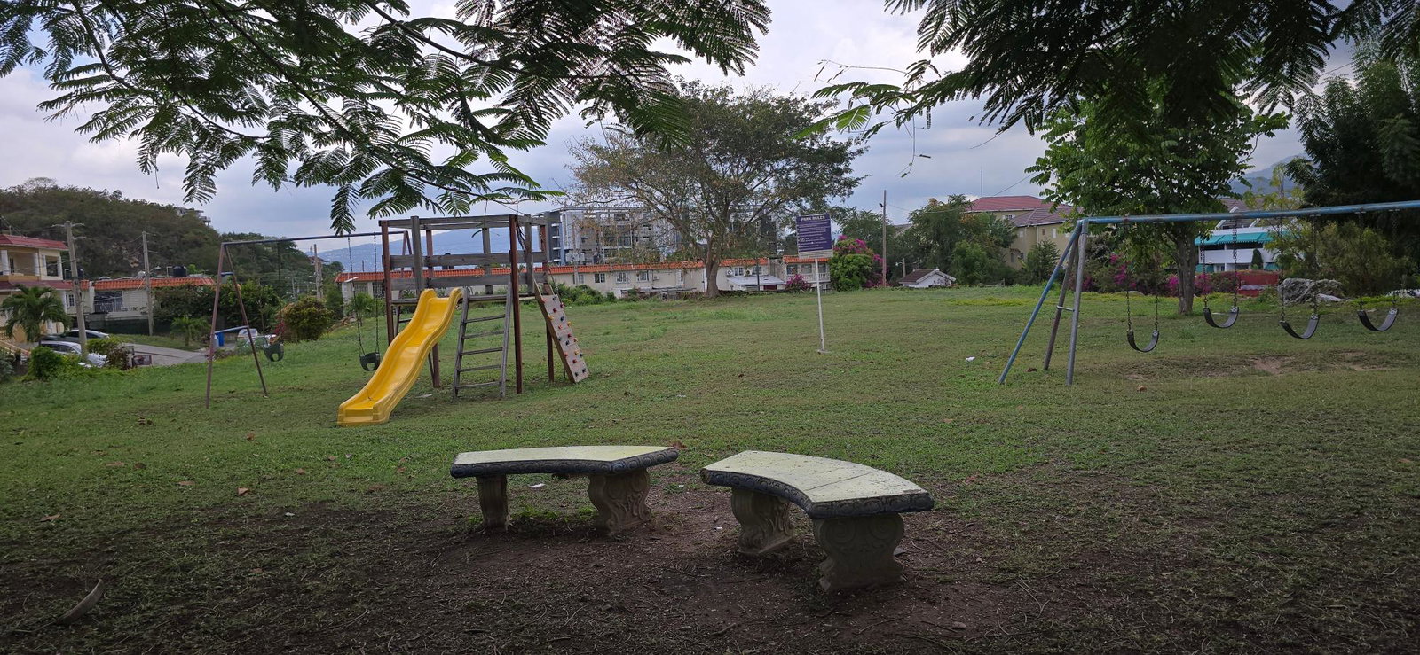 Twentieth image of Apt 4-133 Pine Boulevard in Kingston 6, St. Andrew, Jamaica - property is For Rent