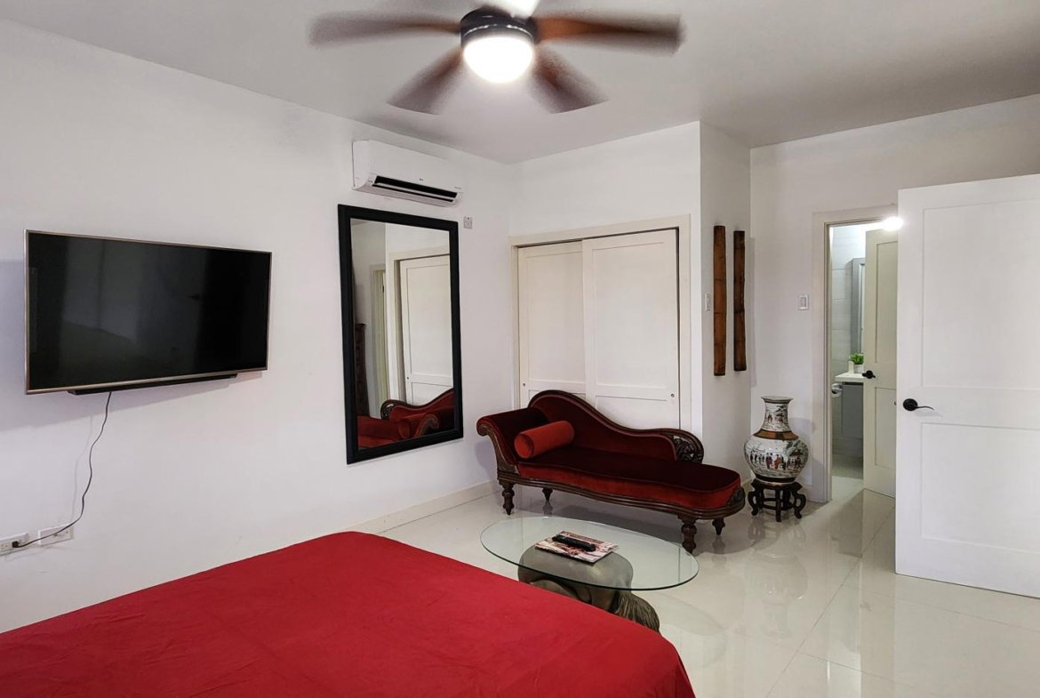 Twelfth image of 404-22a East Kings House Road in Kingston 6, St. Andrew, Jamaica - property is For Sale