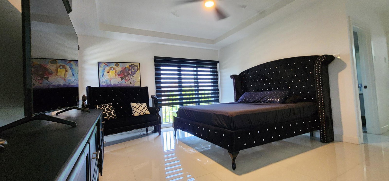 Renovated-2-Bed-2.5-Bath-Apartment-for-Sale-on-East-Kings-House-Road-St.-Andrew-Jamaica Eighth image of 404-22a East Kings House Road in Kingston 6, St. Andrew, Jamaica - property is For Sale