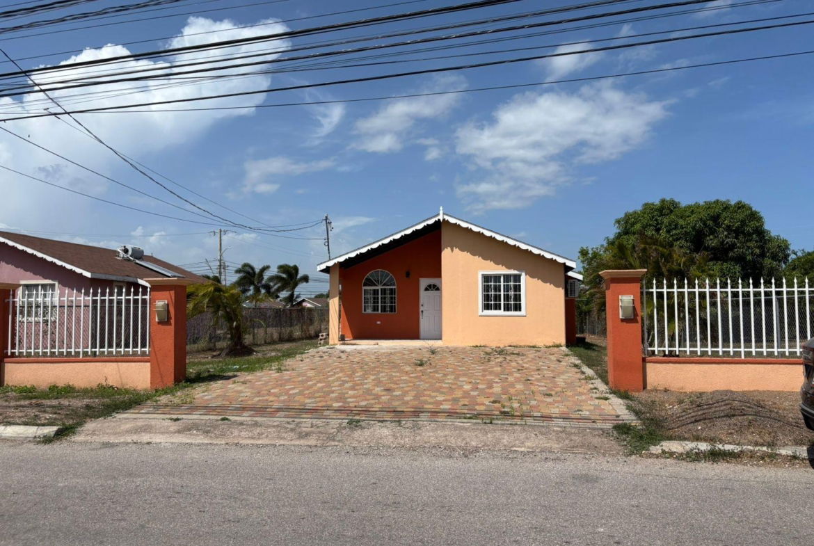 First image of 809 Coastal Ring New Harbour in Old Harbour, St. Catherine, Jamaica - property is For Rent